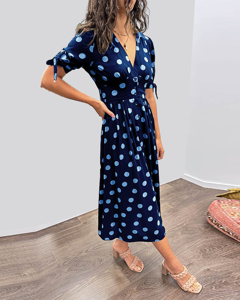 Magda - Elegáns Pöttyös Ruha