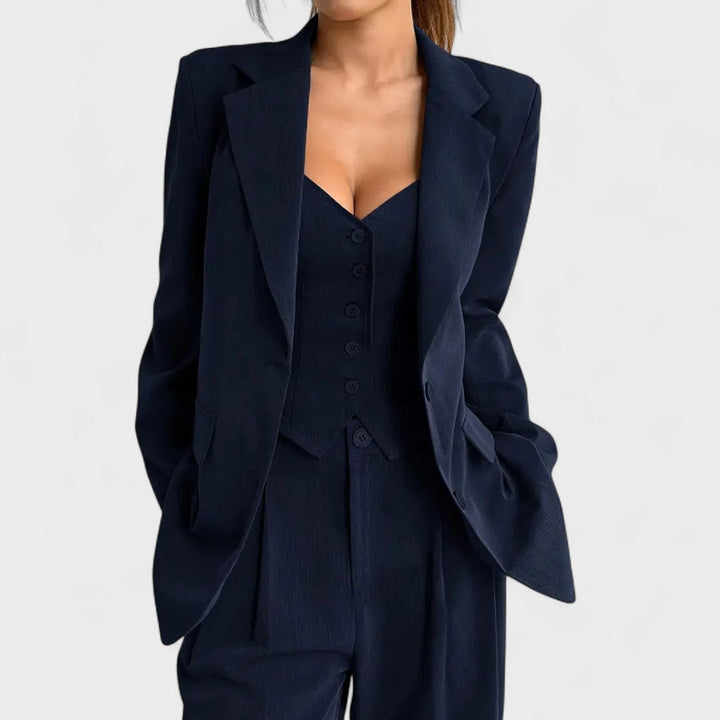 Margit - Elegáns 3 részes öltöny