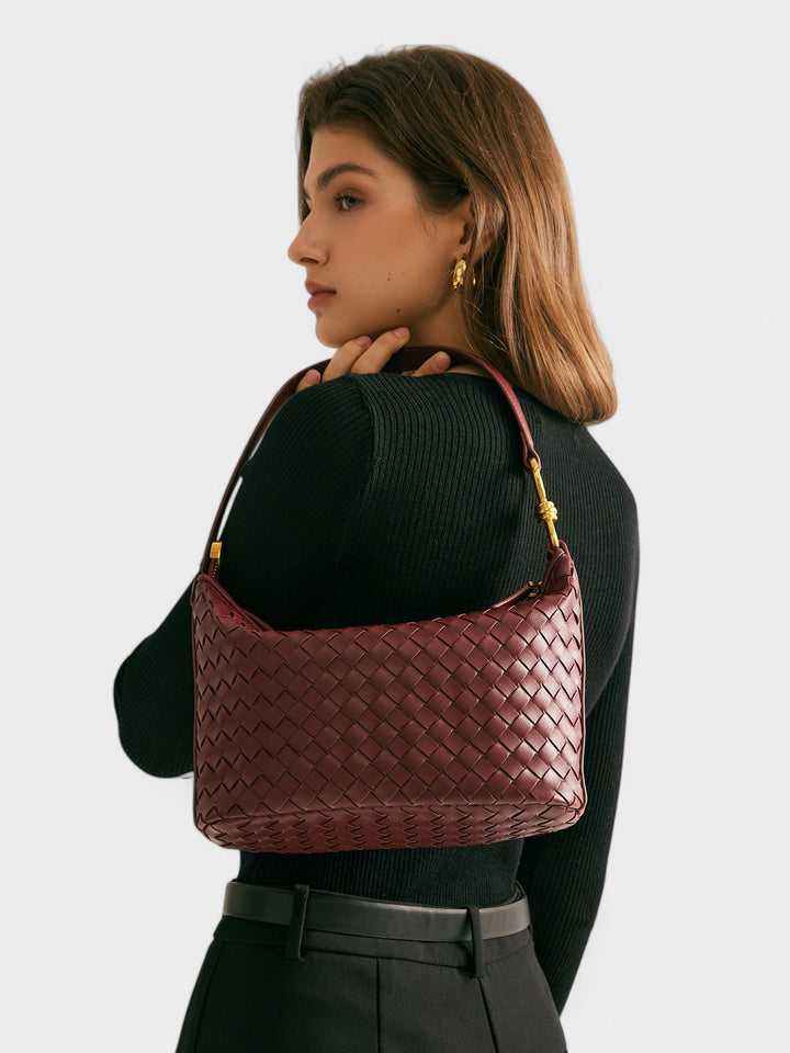 Márta - Bordeaux elegancia