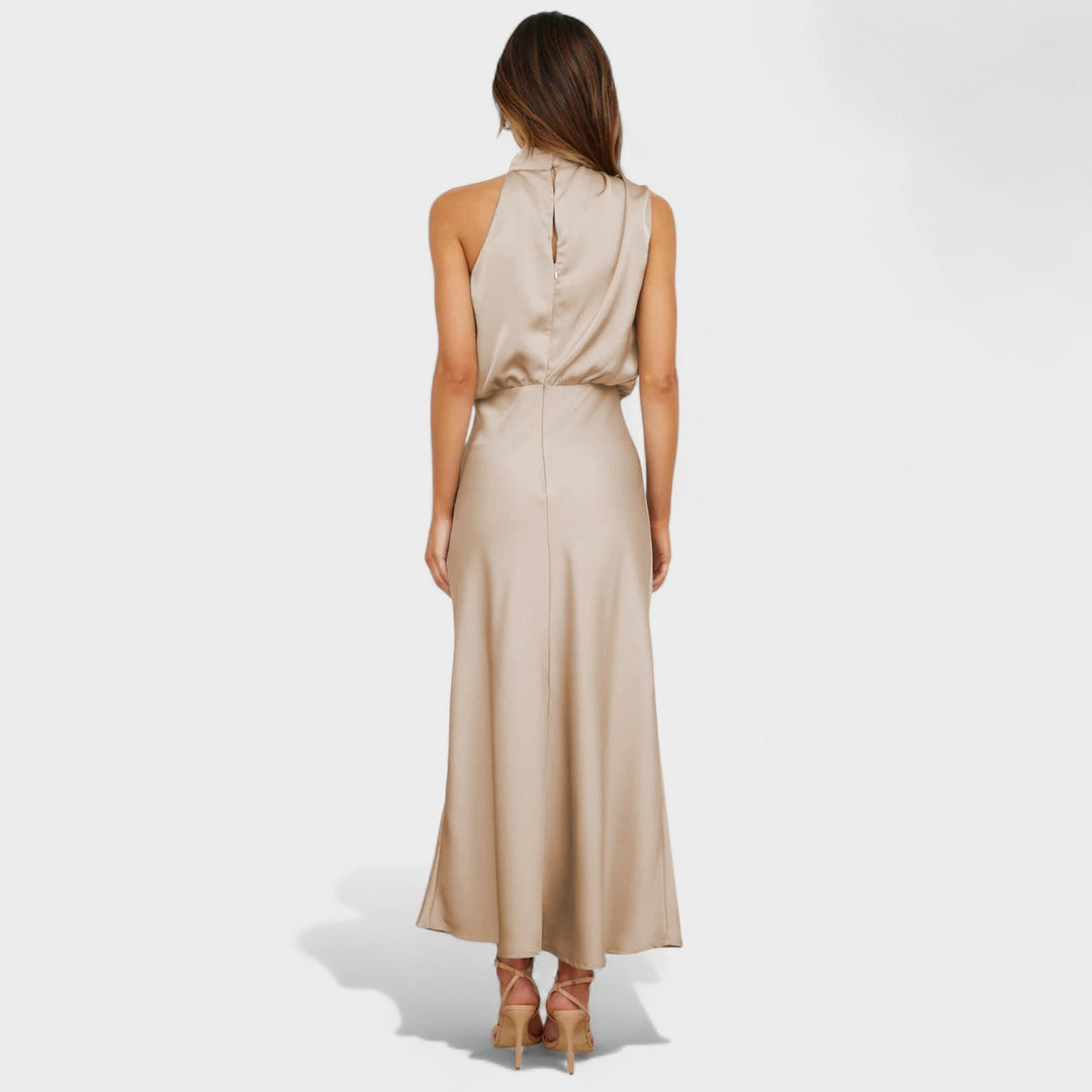 Nikolett - Selyem Elegancia Ruha