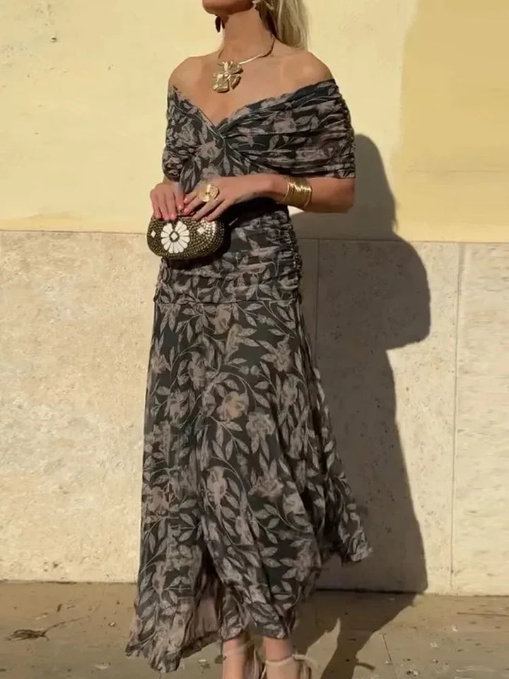 Ilona - Elegáns V nyakú ruha