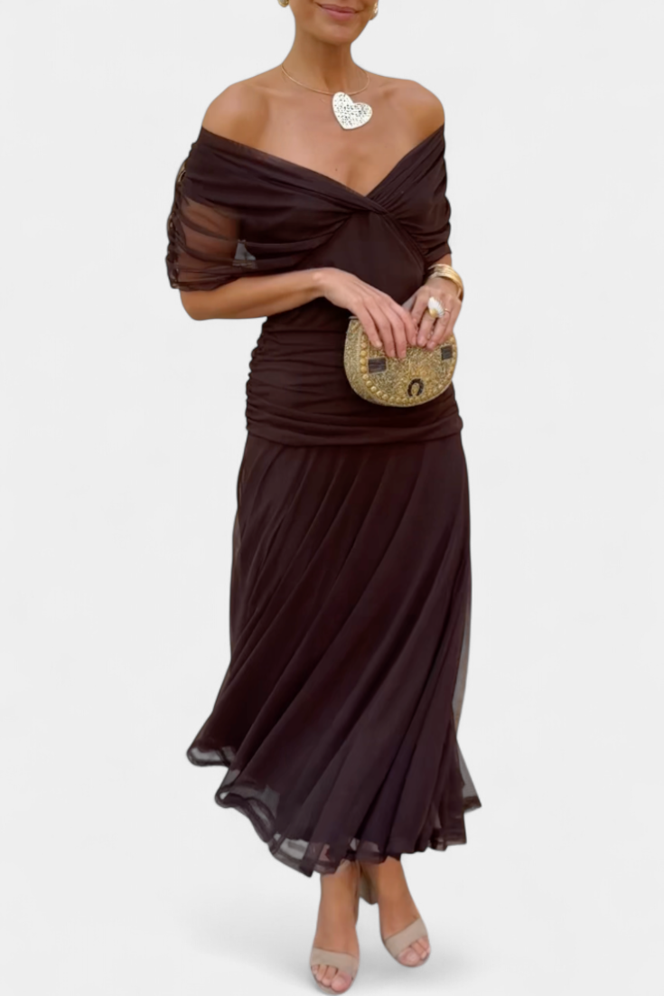 Ilona - Elegáns V nyakú ruha