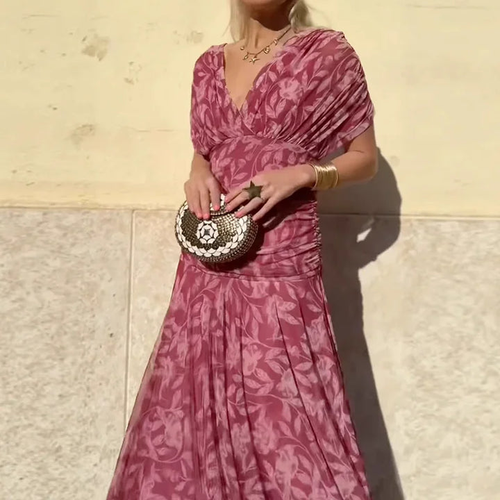 Ilona - Elegáns V nyakú ruha