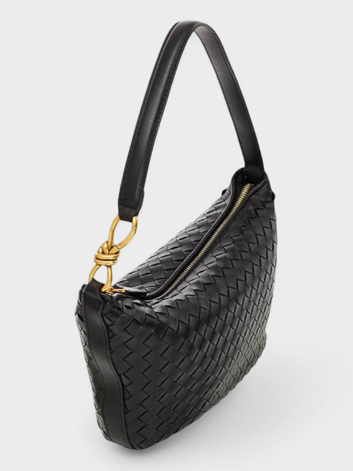 Márta - Bordeaux elegancia