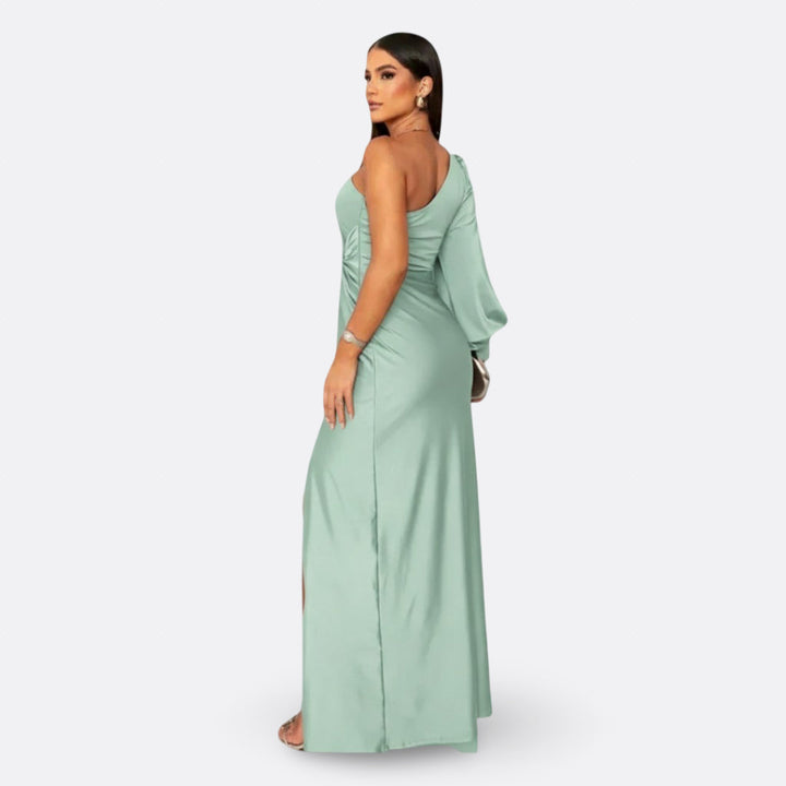 Laura - Elegáns Maxi Ruha